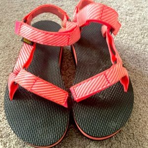 Teva Platform sandal